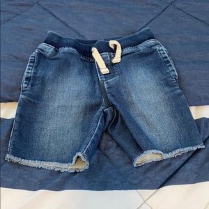 GAP soft jean shorts( sweatshirt material ) 3T boy